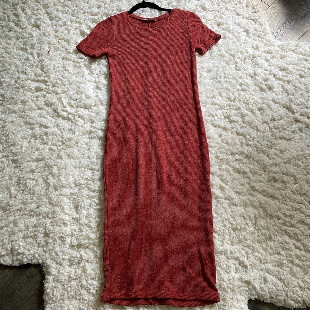 NWOT Zara Knit Midi Dress